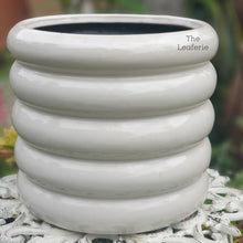 Load image into Gallery viewer, Gemini Pot
