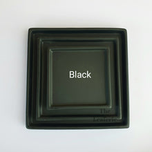 Load image into Gallery viewer, The Leaferie Square Matte trays. 8 colours and 3 sizes.black
