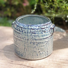 Load image into Gallery viewer, Hayes pot
