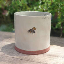 Load image into Gallery viewer, The Leaferie Andrena ceramic bee pot. front view
