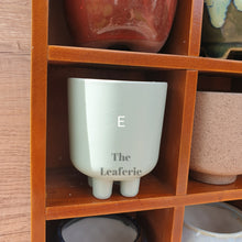 Load image into Gallery viewer, The Leaferie Petit pots Series 4. 11 ceramic small planter. suitable for succulents. Design E
