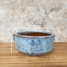 Load image into Gallery viewer, The Leaferie Bentham plant pot. shallow blue ceramic pot. front view. size
