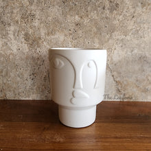 Load image into Gallery viewer, The Leaferie Axel plant pot . front view. white ceramic face plant pot. Design B
