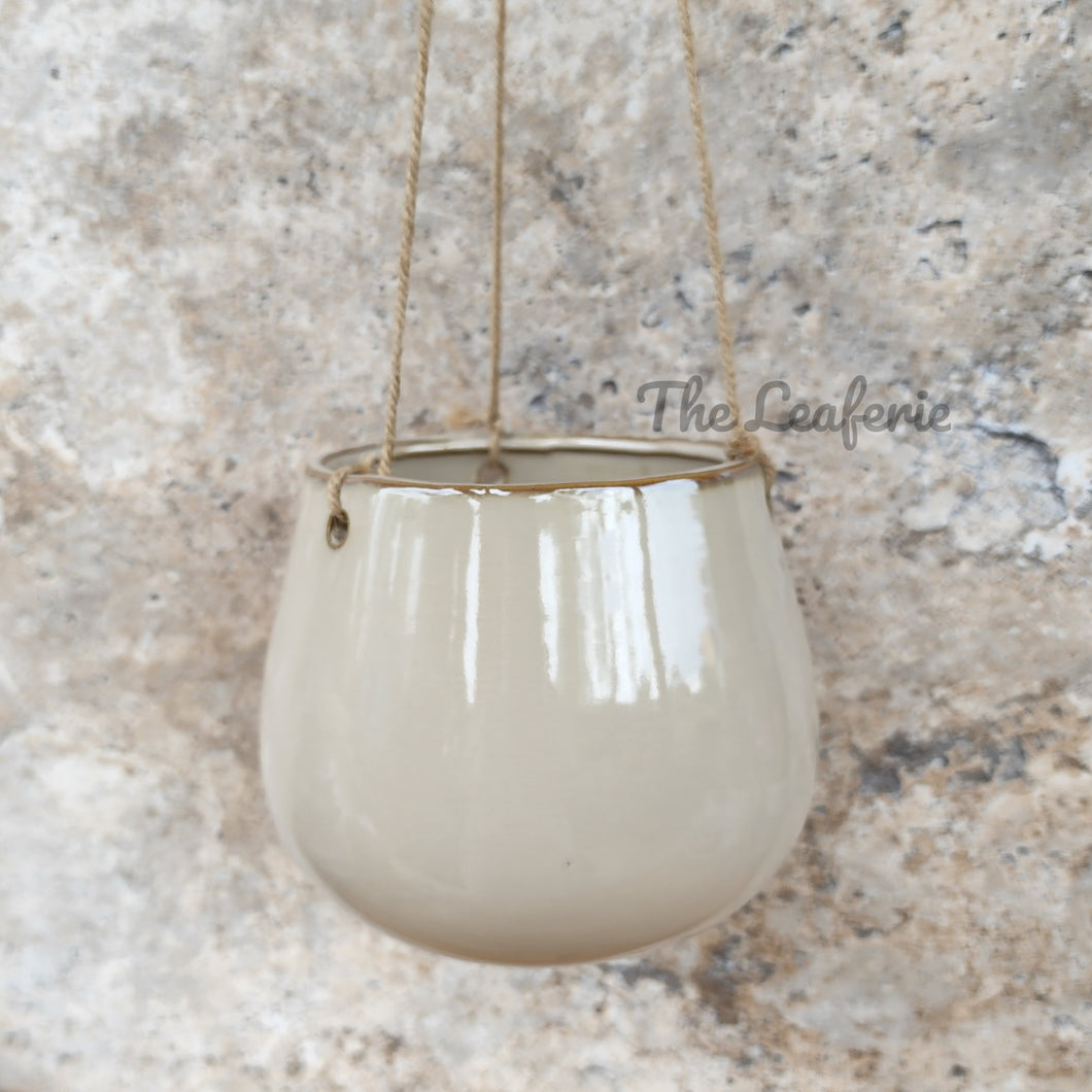 The Leaferie Lyon Hanging pot Series 10. 3 designs ceramic pot