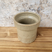 Load image into Gallery viewer, The Leaferie Ari plant pot .top view
