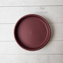 Load image into Gallery viewer, The Leaferie Petit pot 9cm ceramic trays . 8 colours . view of all colour F
