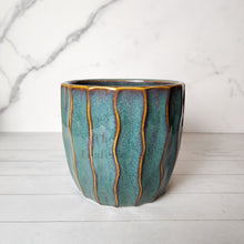 Load image into Gallery viewer, The Leaferie Antoine ceramic plant pot. front view. colour B

