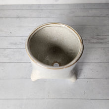 Load image into Gallery viewer, The Leaferie Adrienne Flowerpot front view. White ceramic pot. top view
