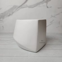 Load image into Gallery viewer, The Leaferie Ines white pot. set of 2 pots joint together and can be separated

