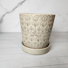 Load image into Gallery viewer, The Leaferie Pierre Pot. ceramic flowerpot with attached tray.

