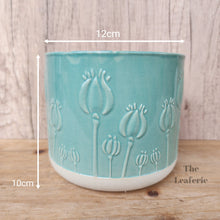 Load image into Gallery viewer, The Leaferie Cossette mini flowerpot 13 designs. front view of Design K with size
