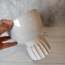 Load image into Gallery viewer, The Leaferie Ardara ceramic white plant pot. front view
