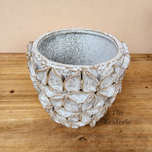 Load image into Gallery viewer, The Leaferie Bevin plant pot . ceramic flowerpot . top view 
