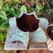 Load image into Gallery viewer, The Leaferie Ghislain blue ceramic pot top view
