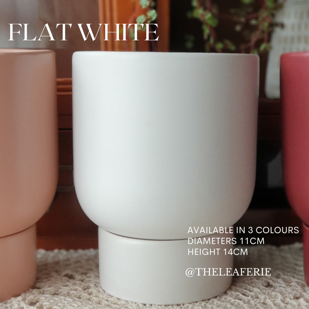 The Leaferie Coppa plant pot. white ceramic pot with tray . white colour